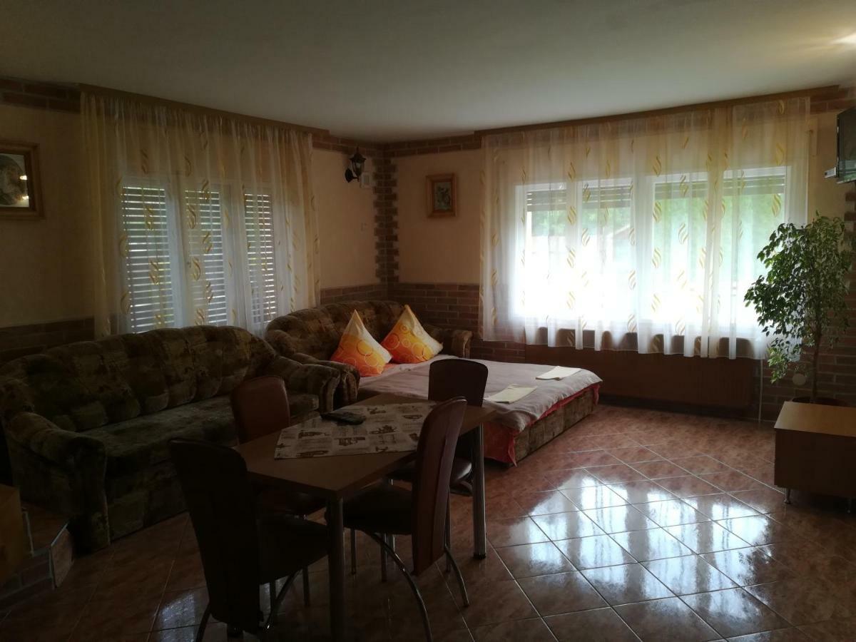 Pensiunea Colt Alb Băile Homorod Dış mekan fotoğraf